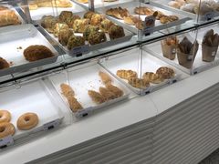 -BreadTalk面包新语(长寿路地铁站店)
