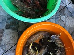 -拉威海鲜市场