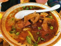 -金杨拉面王小吃面馆·牛三宝面·红烧牛肉粉