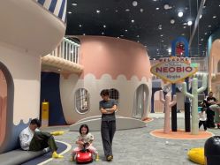 -奈尔宝家庭中心·亲子餐厅(鄞州万达店)