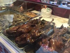 -王浩儿纪六孃甜皮鸭(乐山总店)