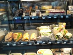 面包甜点陈列柜-星巴克(浙江省人民医院店)