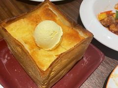 -港丽餐厅(正大店)