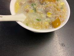 荔湾艇仔粥-伍湛记 · 广州老字号(龙津中路店)