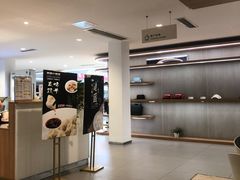 -成都华星西蒙上汽大众4S店(羊西线店)