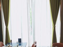 -小渔莊•地道胶东菜(旅游路万象省博物馆店)