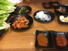 -肉甲韩国木炭烤肉(新壹街1店)