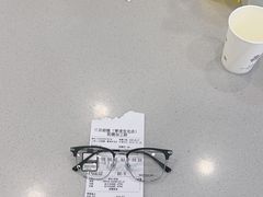 -三目眼镜·蔡司视觉合作店(青浦宝龙店)