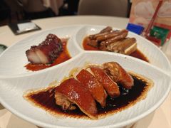 招牌广式烧卤三拼-侨美食家·粤菜(体育西路店)