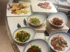 -咖啡苑自助餐厅·中国大饭店