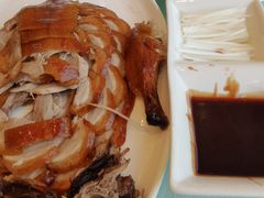 金牌片皮鸭-亢龙太子酒轩(东湖店)