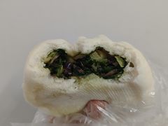 -白玉兰食品甜凤店(合生汇店)