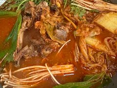 -喇喇排骨火锅·传统韩式脊骨汤(望京西园总店)