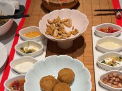 -鲤院·新中式美学·庭院餐厅(夫子庙店)