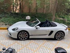 -富君租车(外滩店)