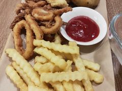 -必胜客(WOW中央公园店)