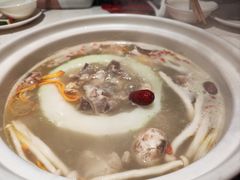 -三人行骨头王火锅(长寿店)