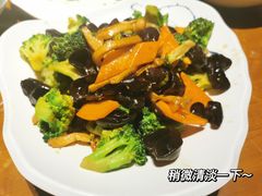 -95号酱骨·一块豆腐(展春园西路店)