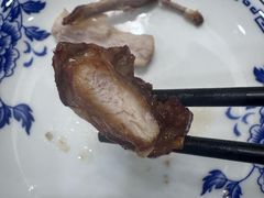 -东方之猪四更烤乳猪(金垦总店)