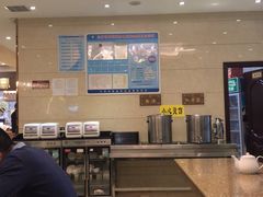大堂-磨沟沿老字号牛肉面·清真(金港城店)