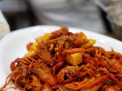 龙虾年糕-百味手拨龙虾馆(愚园路店)