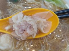 -燊意布拉肠云吞面(中山四路店)