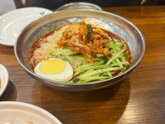 -韩风烤牛肉冷面店