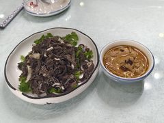 -六和聚传统烤鸭.天津菜(和平店)