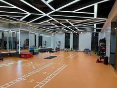 -梵臣游泳健身(康康谷店)