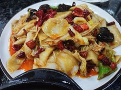 酸辣白菜面片-张刚餐饮(春晓馨苑店)