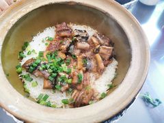 金牌黄鳝饭-红星光发煲仔饭(文海店)