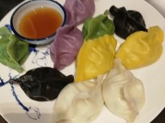 五味海鲜水饺拼盘-东莱馋房(陆家嘴店)