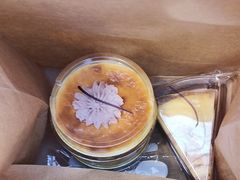 -红宝石·鲜奶小方·海派西点房(控江店)