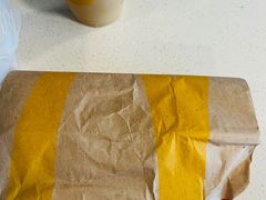-麦当劳(乳山路店)