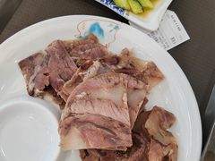 -伊穆祥牛肉面总店·清真