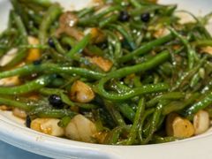 -鑫巴蜀小镇 · 水煮鱼专研店(玉桥店)
