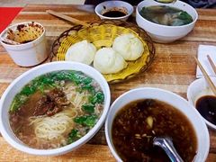 -郑家包子牛肉拉面(尚勤路店)