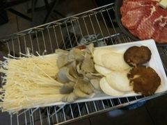 -韩红石板肉(范西路店)