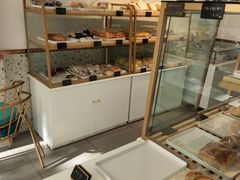 面包甜点陈列柜-美事客·面包·蛋糕·甜品(CBD店)