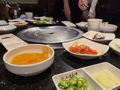 -木槿花韩式炭烤·熟成肉工坊(孙文东路店)