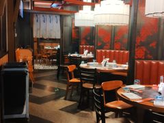 大堂-辣尚瘾·烤鱼·新川菜(交大直营店)