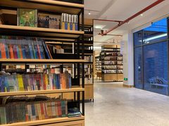 -简屋书店
