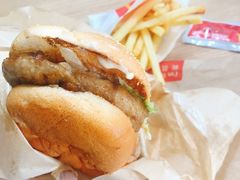 -麦当劳(虹桥南丰城店)