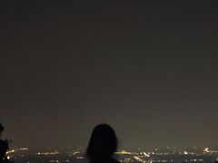 -鬼笑石后山停车场