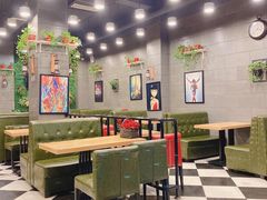 大堂-愉肴麻辣香锅(中山路店)