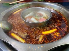 鸳鸯锅-星鸿社重庆老火锅