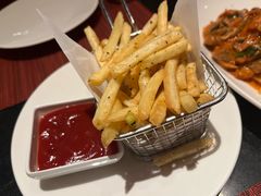 -WOLFGANG PUCK KITCHEN & BAR(迪士尼小镇店)