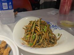 香干豆苗-雲蜀龙阁·金牌水煮鱼(方庄店)