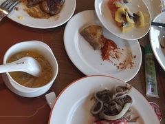 -松咖啡自助餐厅·松北香格里拉