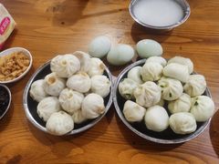 -红帽叔叔包子
